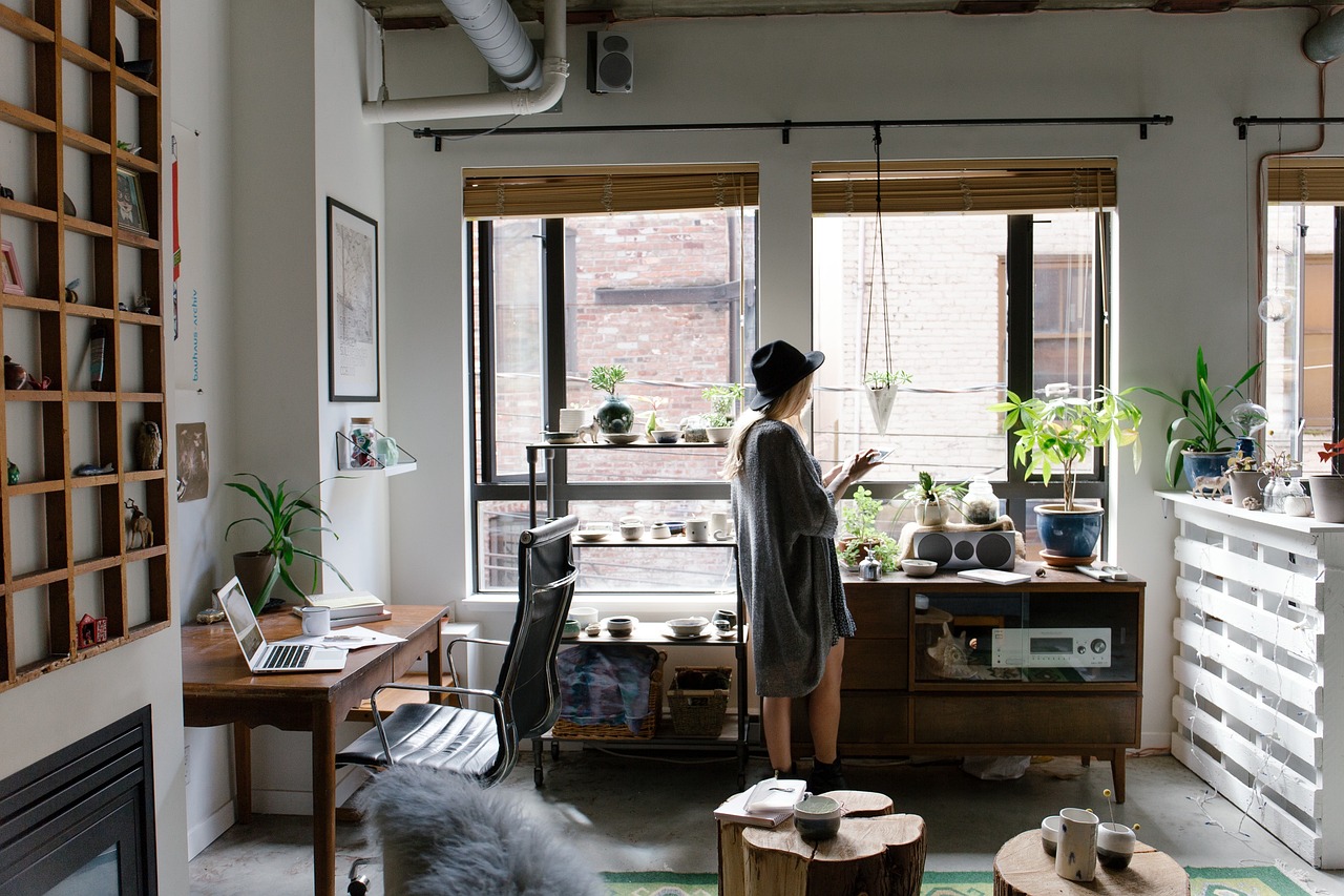 découvrez le monde fascinant des entreprises à domicile. apprenez à développer votre propre activité, exploitez vos talents et générez des revenus tout en profitant de la flexibilité du travail à domicile.