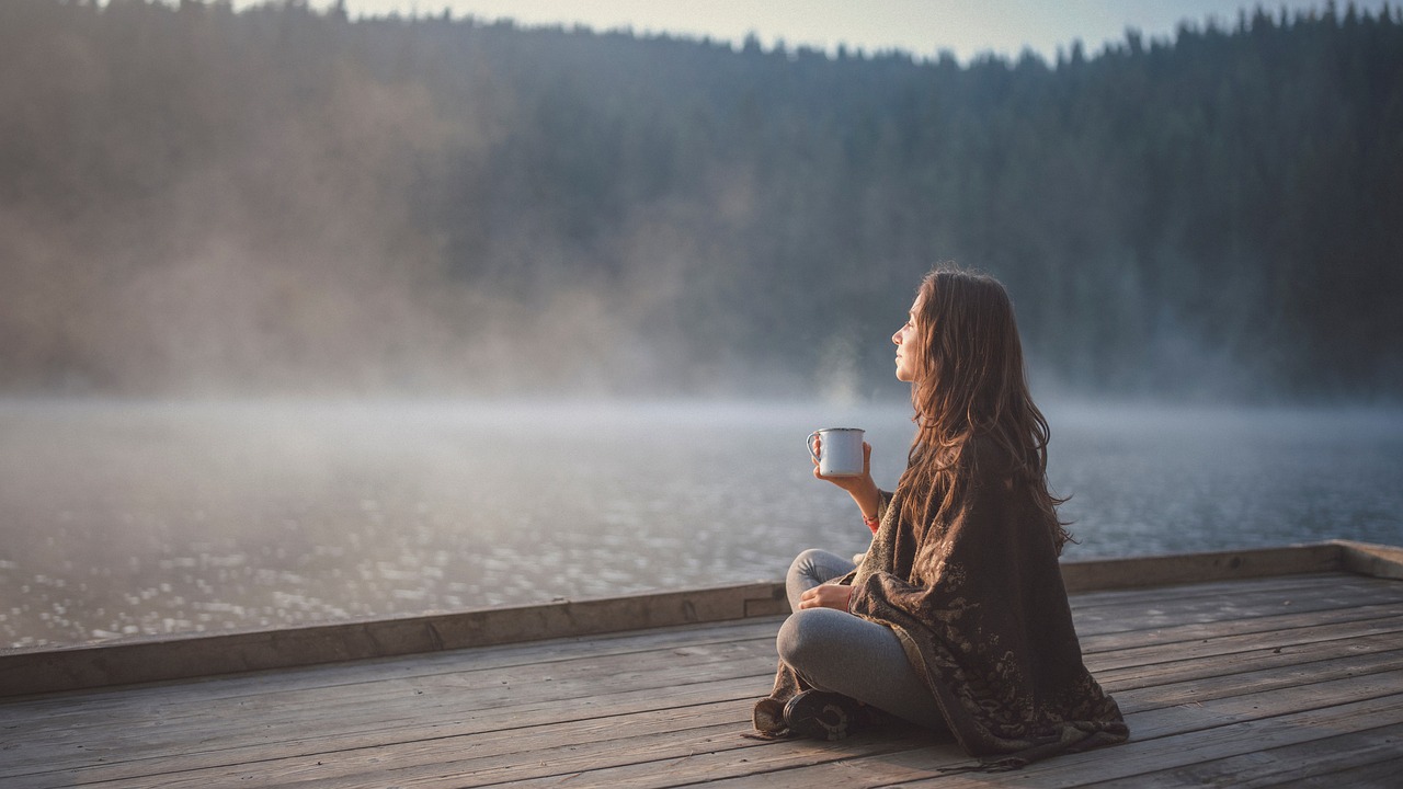 découvrez l'art de la pleine conscience (mindfulness) et apprenez à cultiver la sérénité et la concentration au quotidien. explorez des techniques pratiques pour réduire le stress, améliorer votre bien-être mental et vivre l'instant présent pleinement. transformez votre vie grâce à la mindfulness.