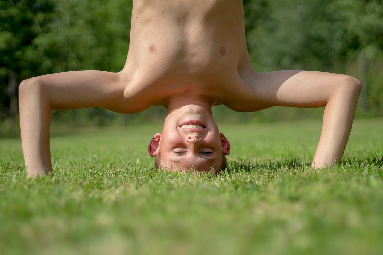 découvrez 'joy', une exploration captivante de la joie sous toutes ses formes. plongez dans un univers inspirant qui célèbre la beauté des moments simples et l'éclat des émotions authentiques. une invitation à redécouvrir le bonheur au quotidien.