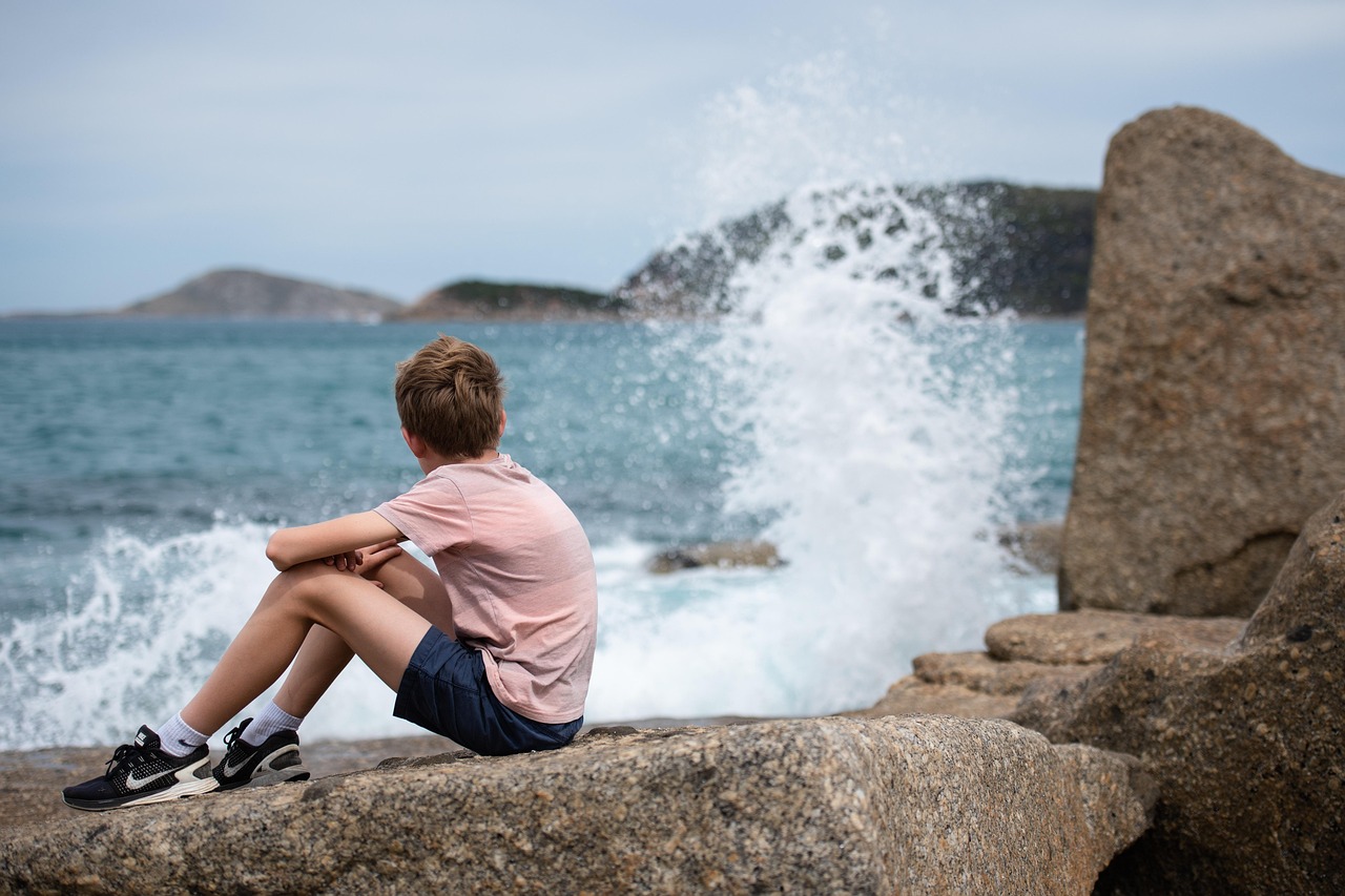 découvrez l'importance de la pensée positive et comment elle peut transformer votre vie. apprenez des techniques pratiques pour cultiver un état d'esprit positif et surmonter les défis quotidiens.