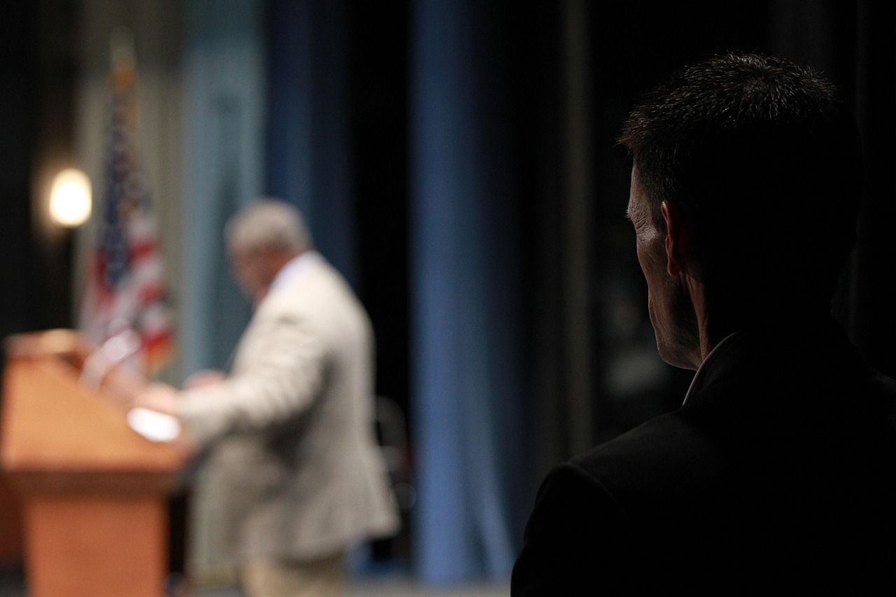 découvrez les clés du succès en prise de parole en public. apprenez à captiver votre audience, à gagner en confiance et à maîtriser votre discours pour des présentations marquantes et efficaces.