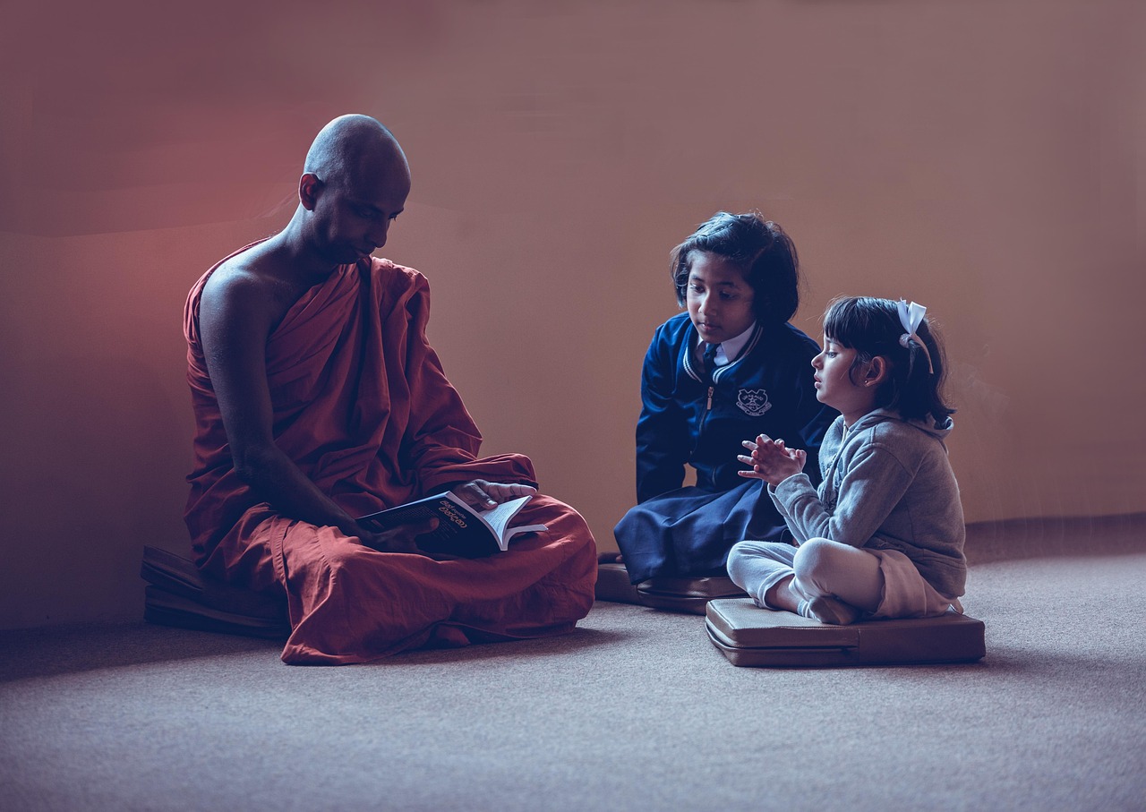 découvrez les bienfaits de la méditation matinale pour commencer votre journée avec sérénité et clarté d'esprit. plongez dans des pratiques apaisantes qui éveillent votre esprit et rehaussent votre bien-être.