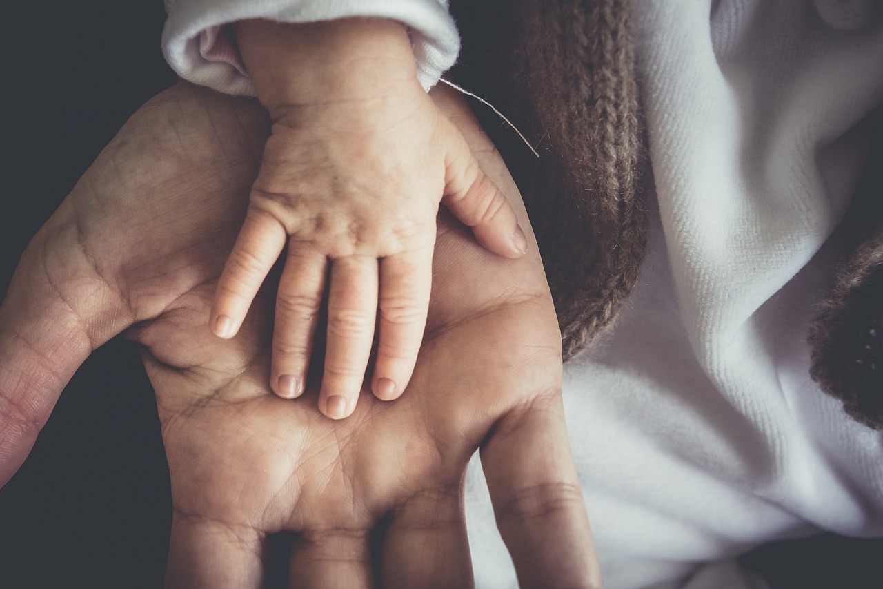 découvrez les secrets des relations saines et épanouissantes. explorez les conseils et les stratégies pour renforcer vos liens affectifs, qu'il s'agisse d'amitié, d'amour ou de relations familiales. apprenez à communiquer, à surmonter les obstacles et à construire des connexions durables.